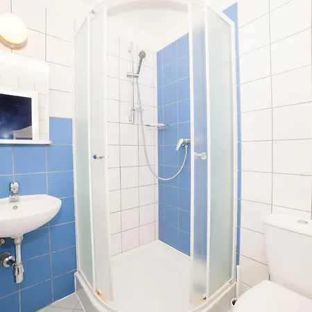 Patio Dorms Хостел Братислава