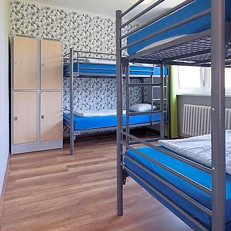 Patio Dorms 호스텔