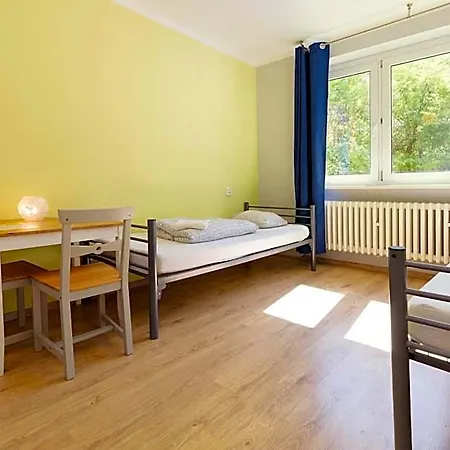 호스텔 Patio Dorms 브라티슬라바