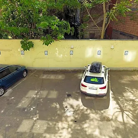 호스텔 Patio Dorms