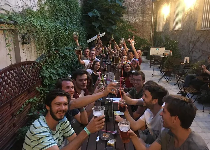 Hostel Patio Dorms *