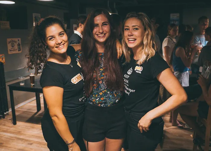 Patio Dorms Hostel *