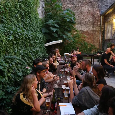 Patio Dorms Hostel *