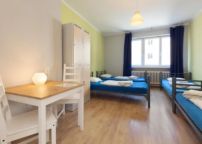 Patio Dorms Albergue *